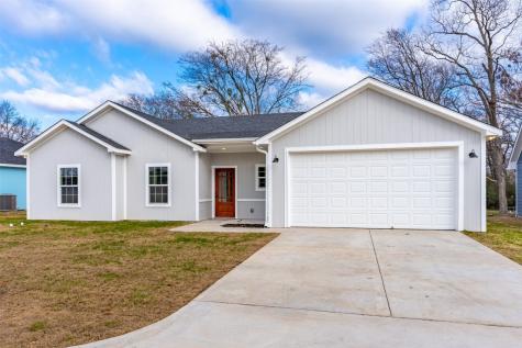 204 Beckham Street W Sulphur Springs TX 75482