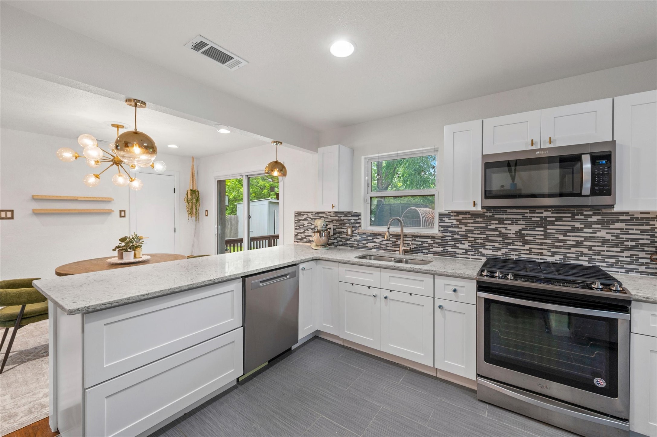 10846 Sharondale Drive Dallas TX 75228