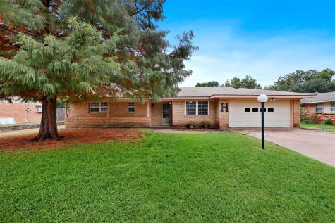 425 Fieldwood Terrace Hurst TX 76053