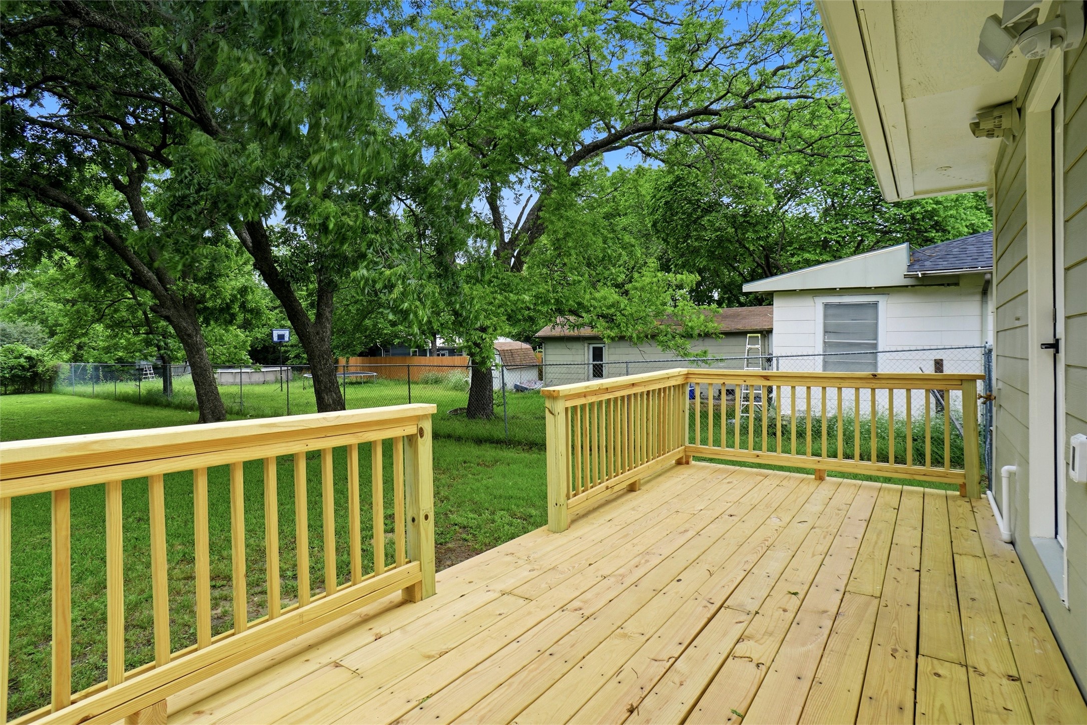 317 S Walker Street Mesquite TX 75149