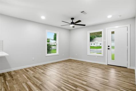 317 S Walker Street Mesquite TX 75149