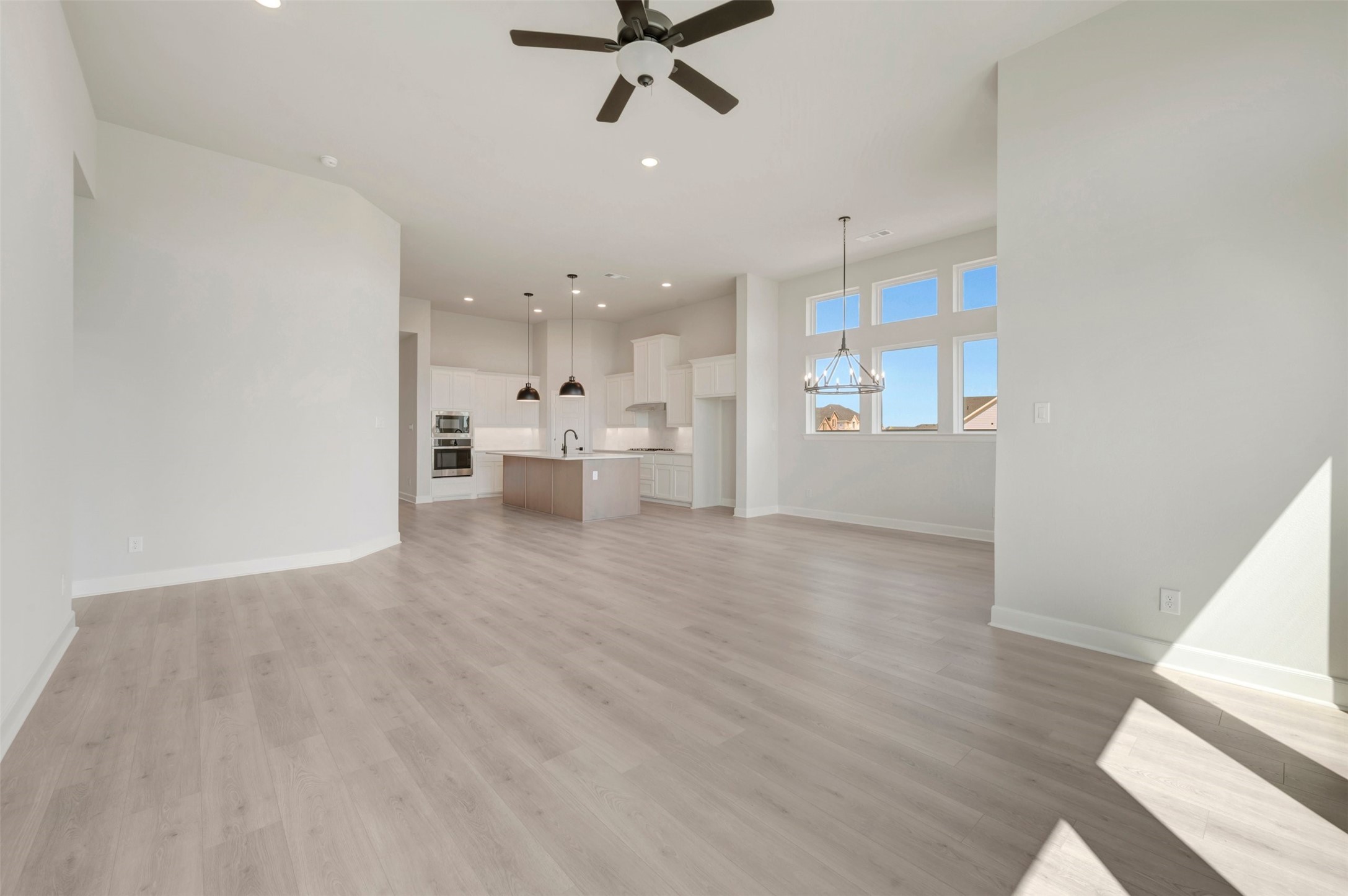 11708 Wildwood Street Justin TX 76247