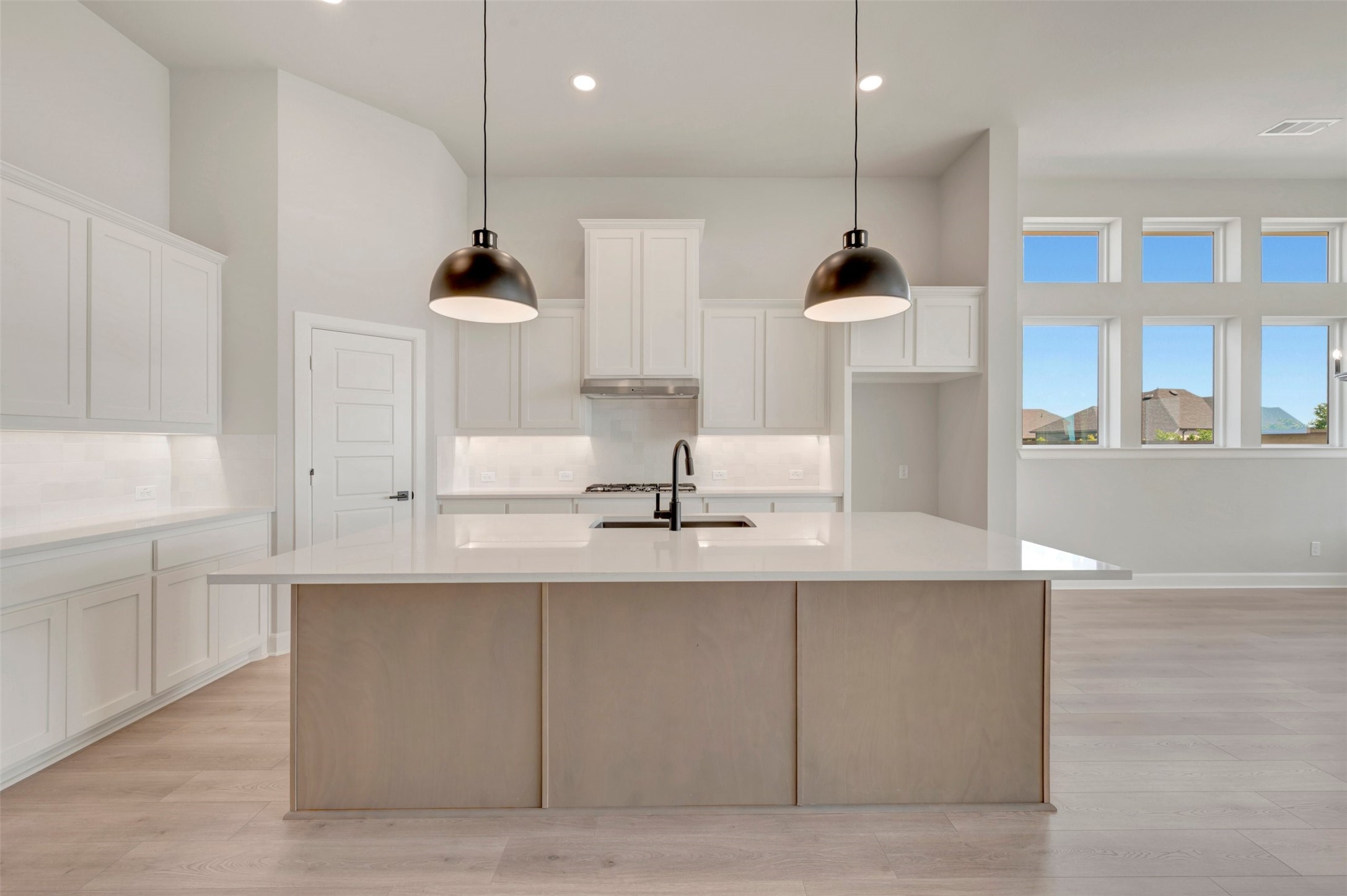 11708 Wildwood Street Justin TX 76247