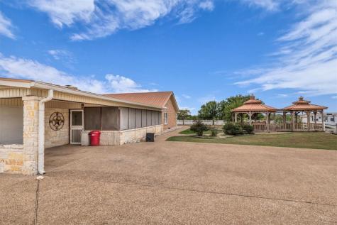 1064 Warren Road Lorena TX 76655