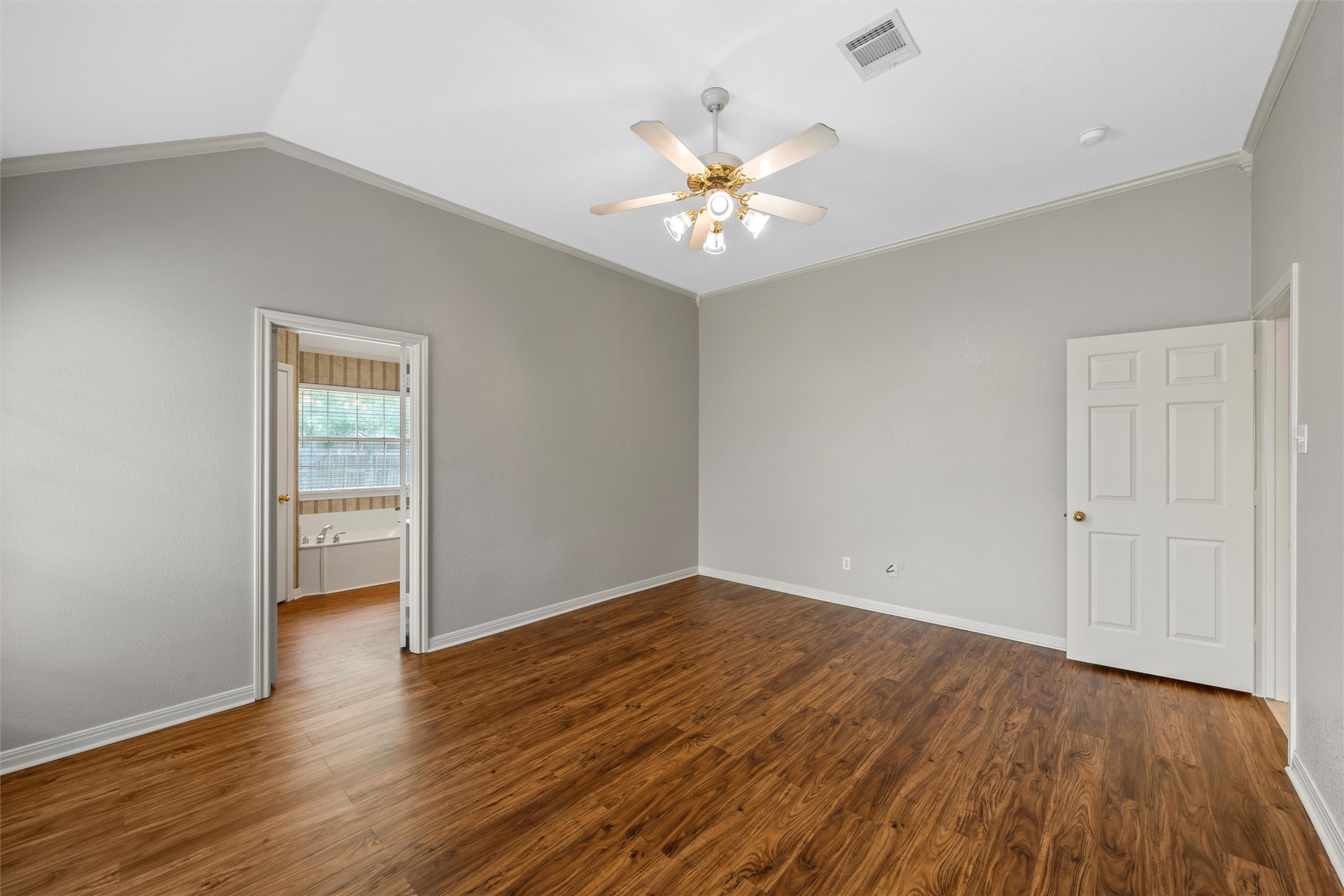 1041 Cheyenne Trail Hewitt TX 76643
