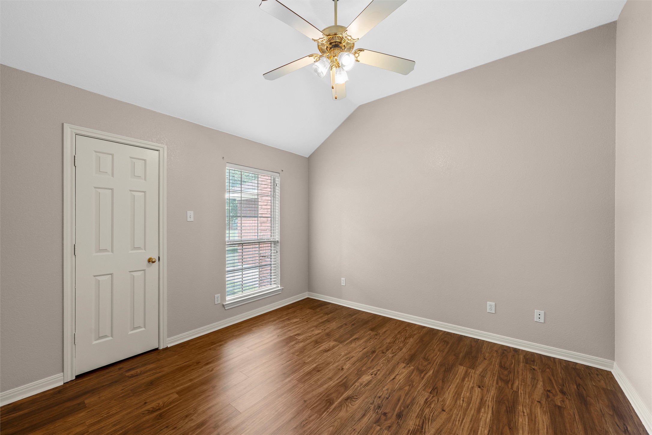 1041 Cheyenne Trail Hewitt TX 76643
