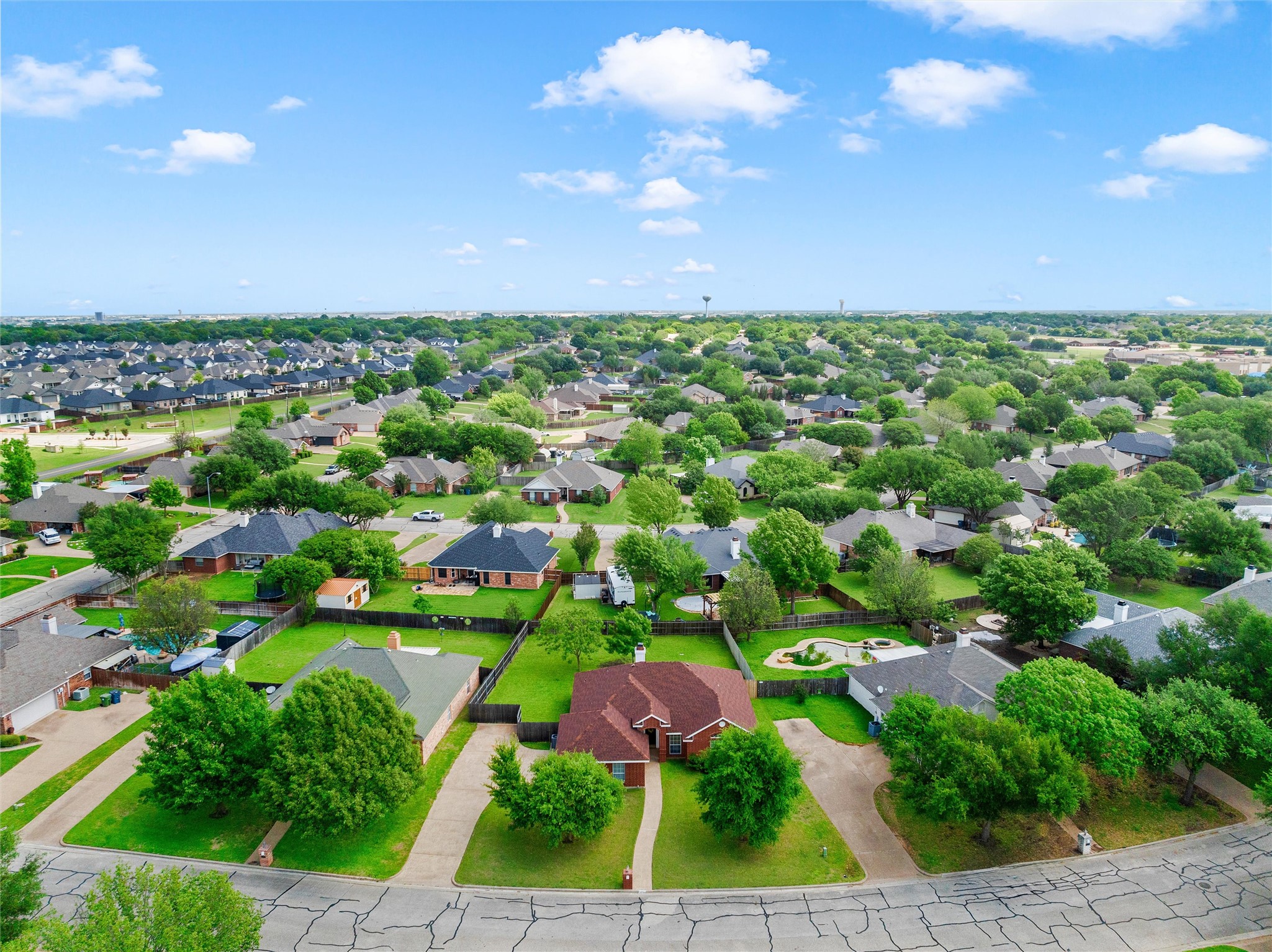 1041 Cheyenne Trail Hewitt TX 76643