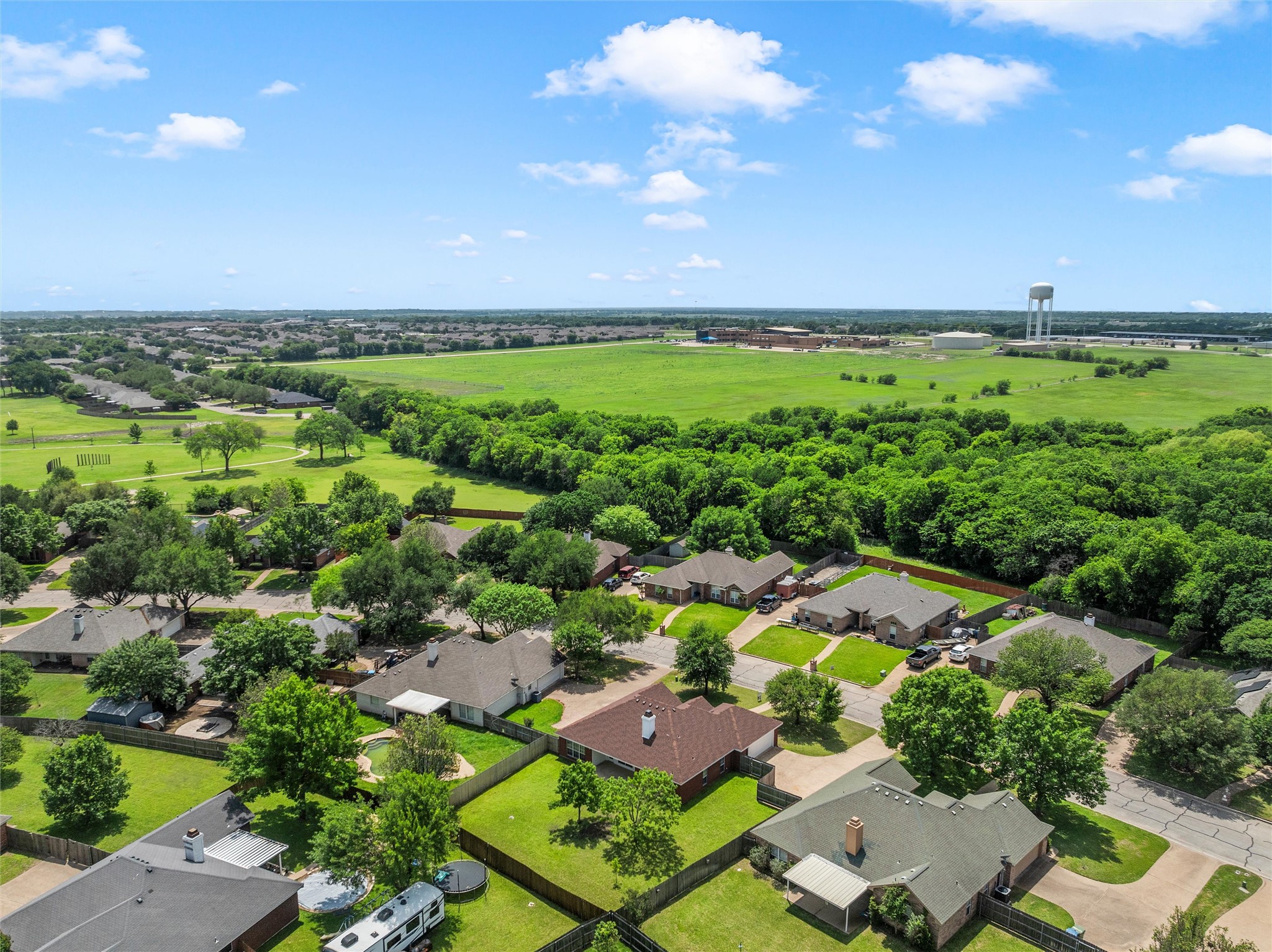 1041 Cheyenne Trail Hewitt TX 76643