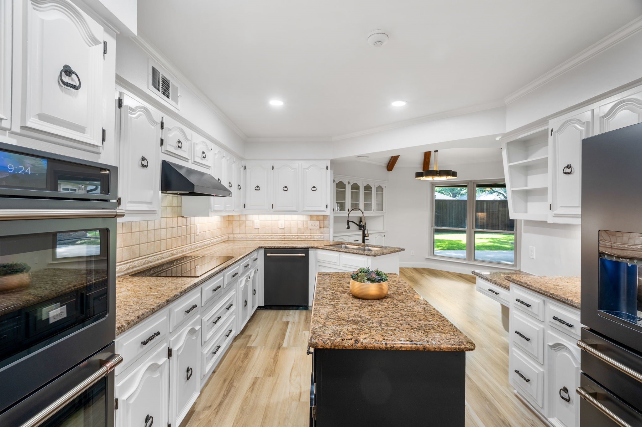 16214 Spring Creek Road Dallas TX 75248