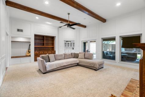 16214 Spring Creek Road Dallas TX 75248