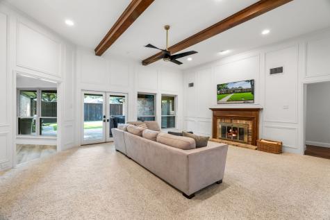 16214 Spring Creek Road Dallas TX 75248