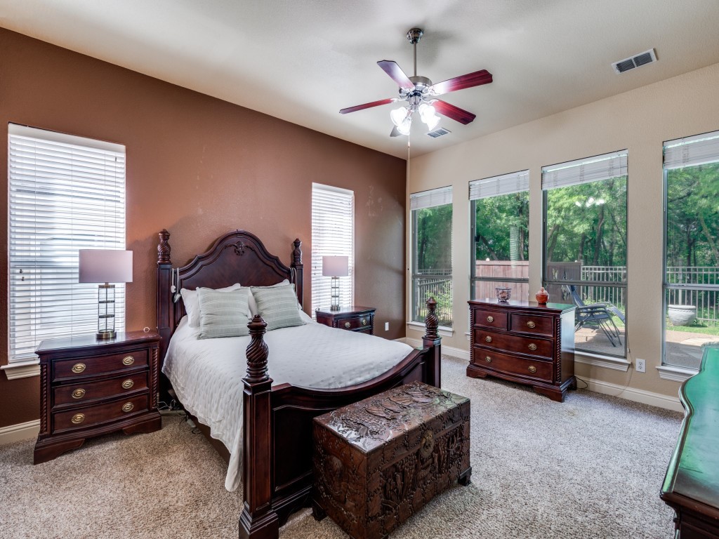 8561 Navisota Drive Lantana TX 76226