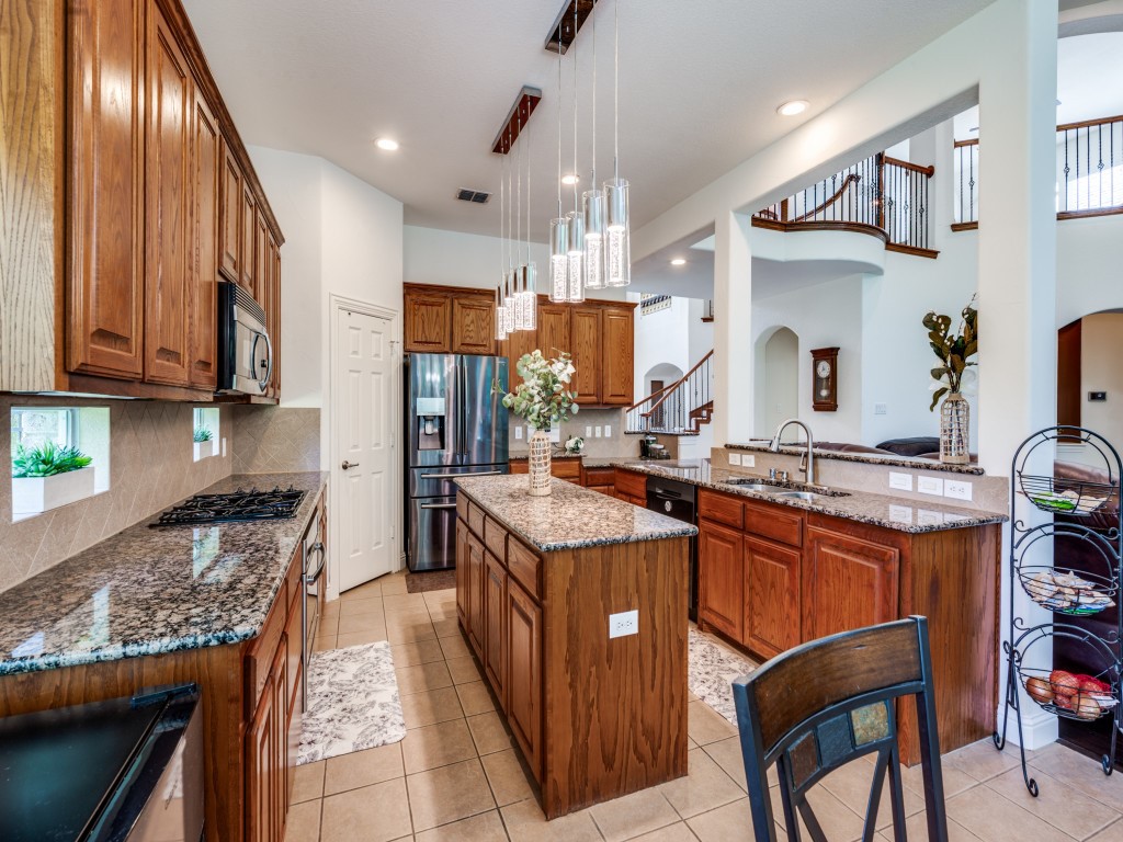 8561 Navisota Drive Lantana TX 76226