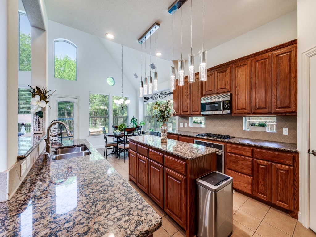 8561 Navisota Drive Lantana TX 76226