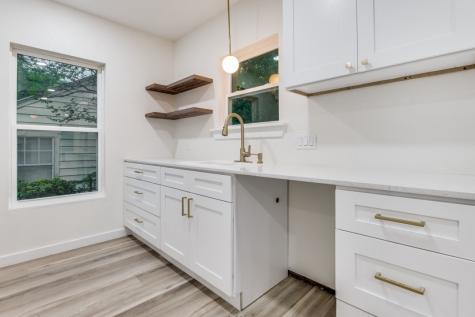 6808 Wofford Avenue Dallas TX 75227