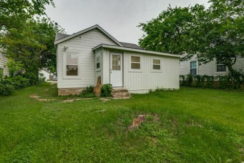 6808 Wofford Avenue Dallas TX 75227