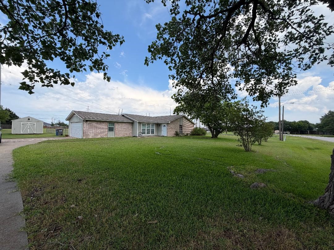 106 Pebble Creek Drive Red Oak TX 75154