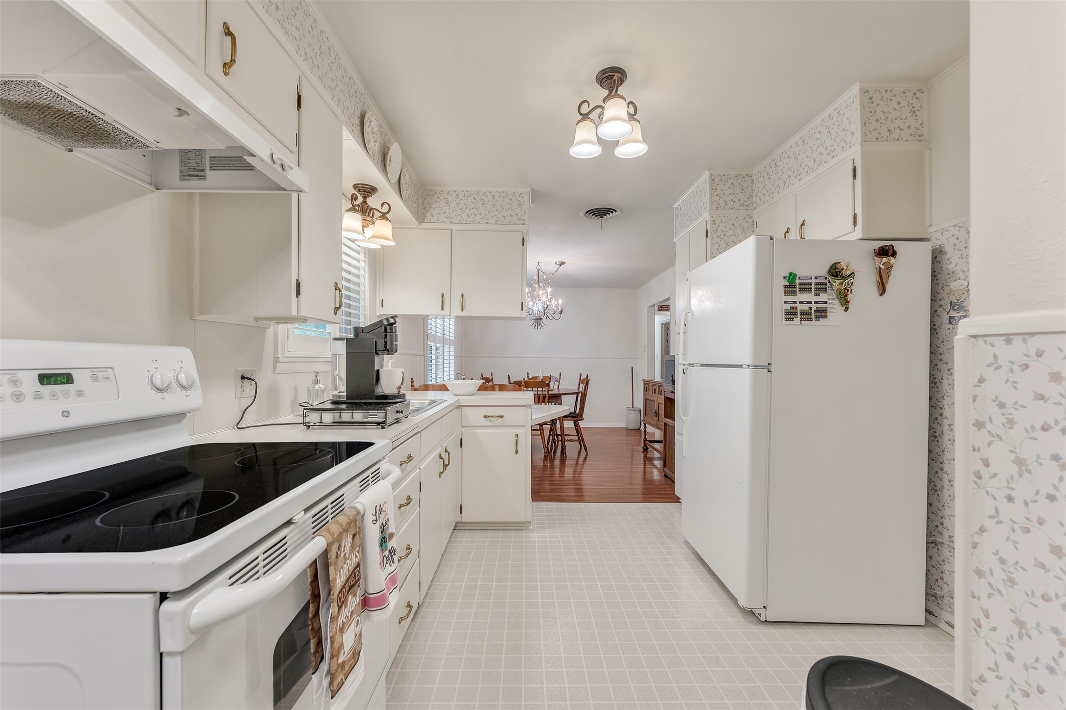1325 Royal Oaks Drive Waco TX 76710