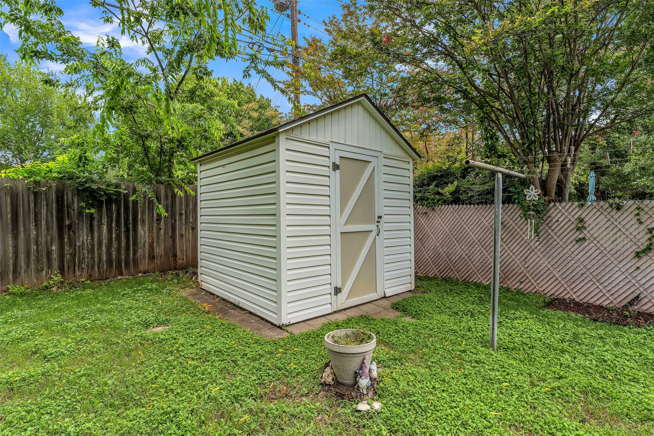 1325 Royal Oaks Drive Waco TX 76710