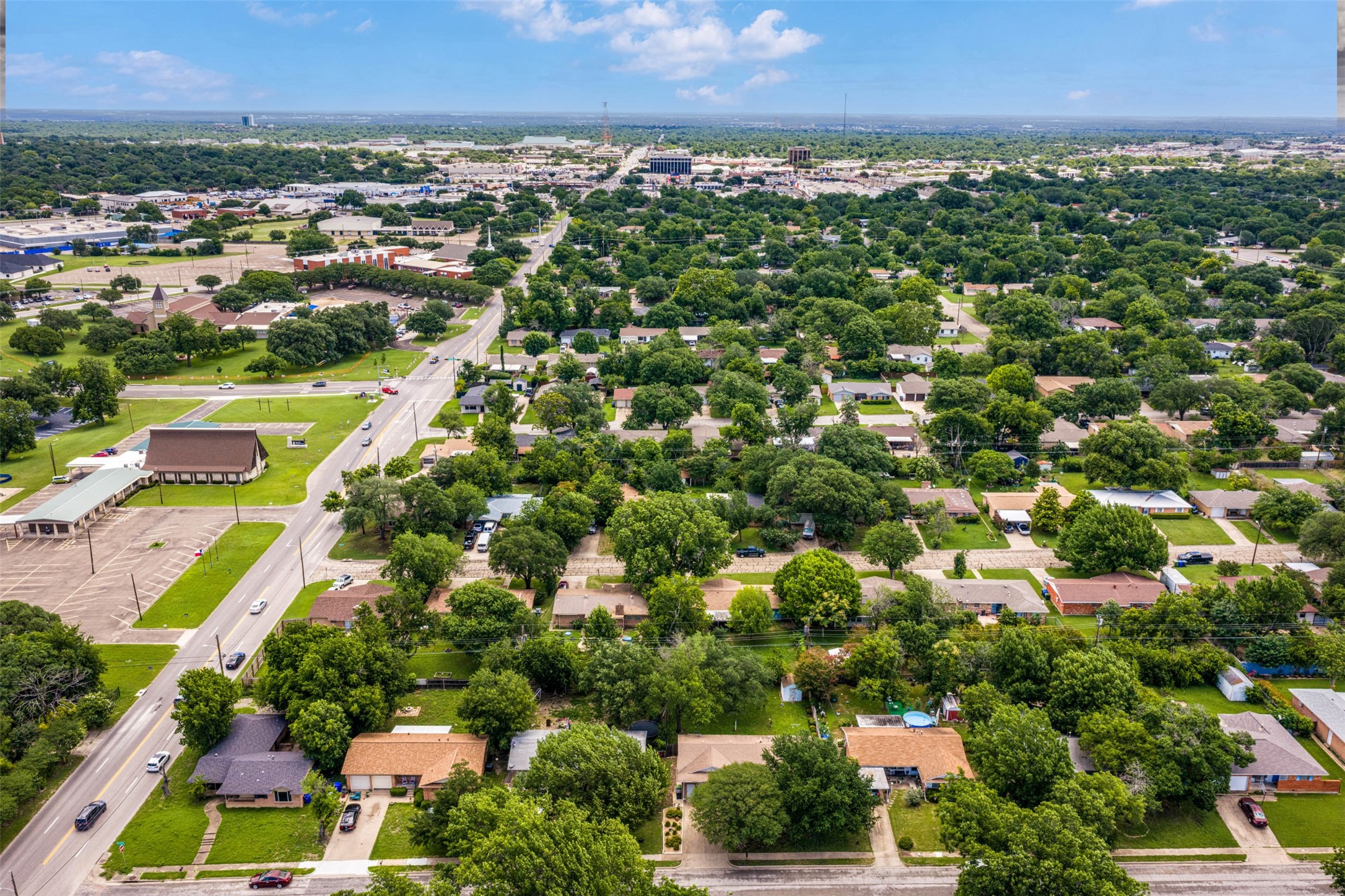 1325 Royal Oaks Drive Waco TX 76710