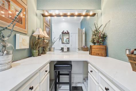 901 Ironwood Drive Desoto TX 75115