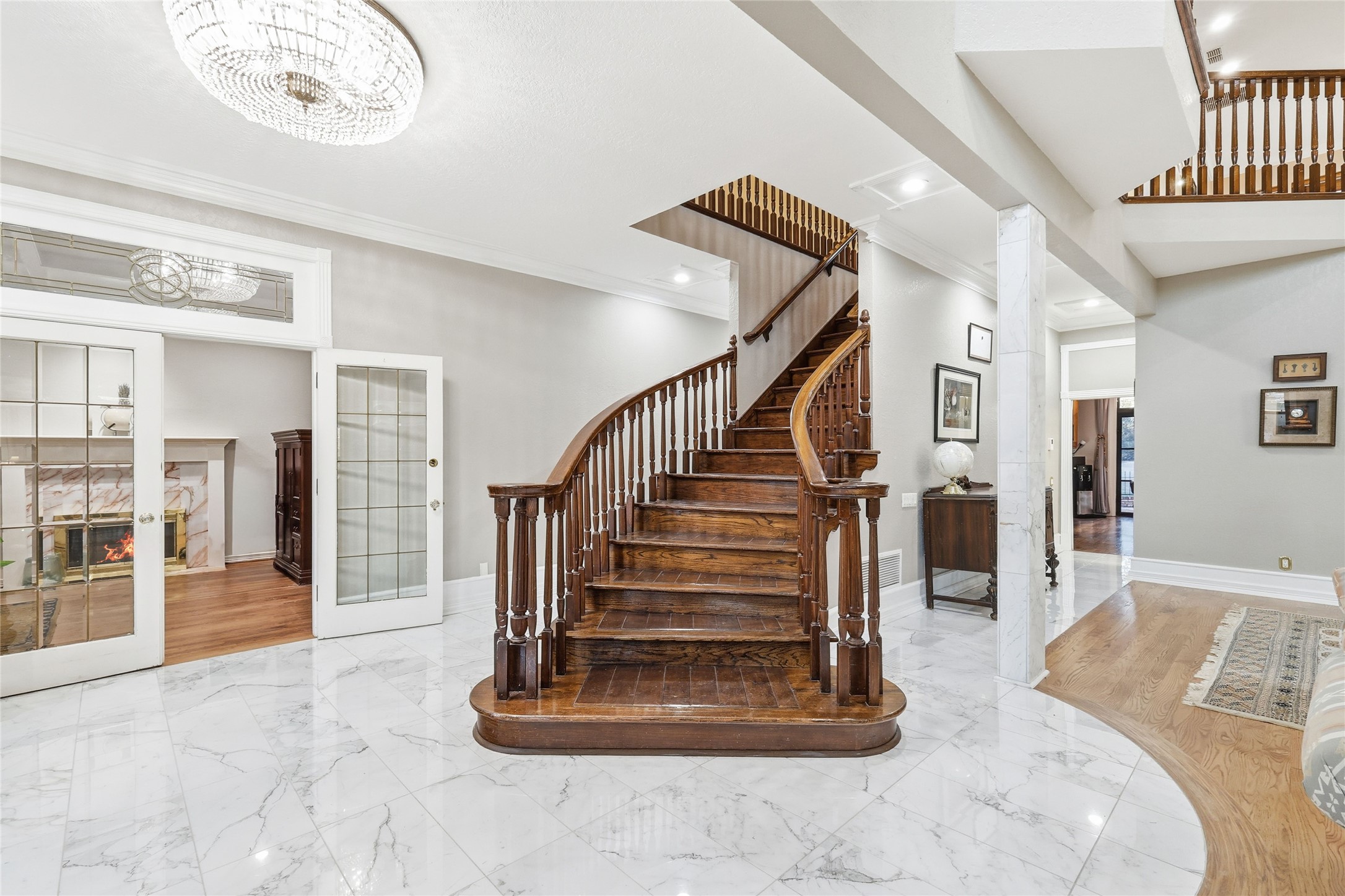 901 Ironwood Drive Desoto TX 75115