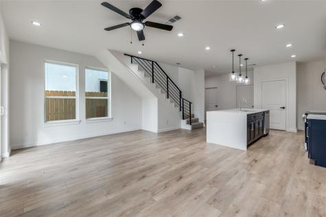 2418 Merlin Street Dallas TX 75215