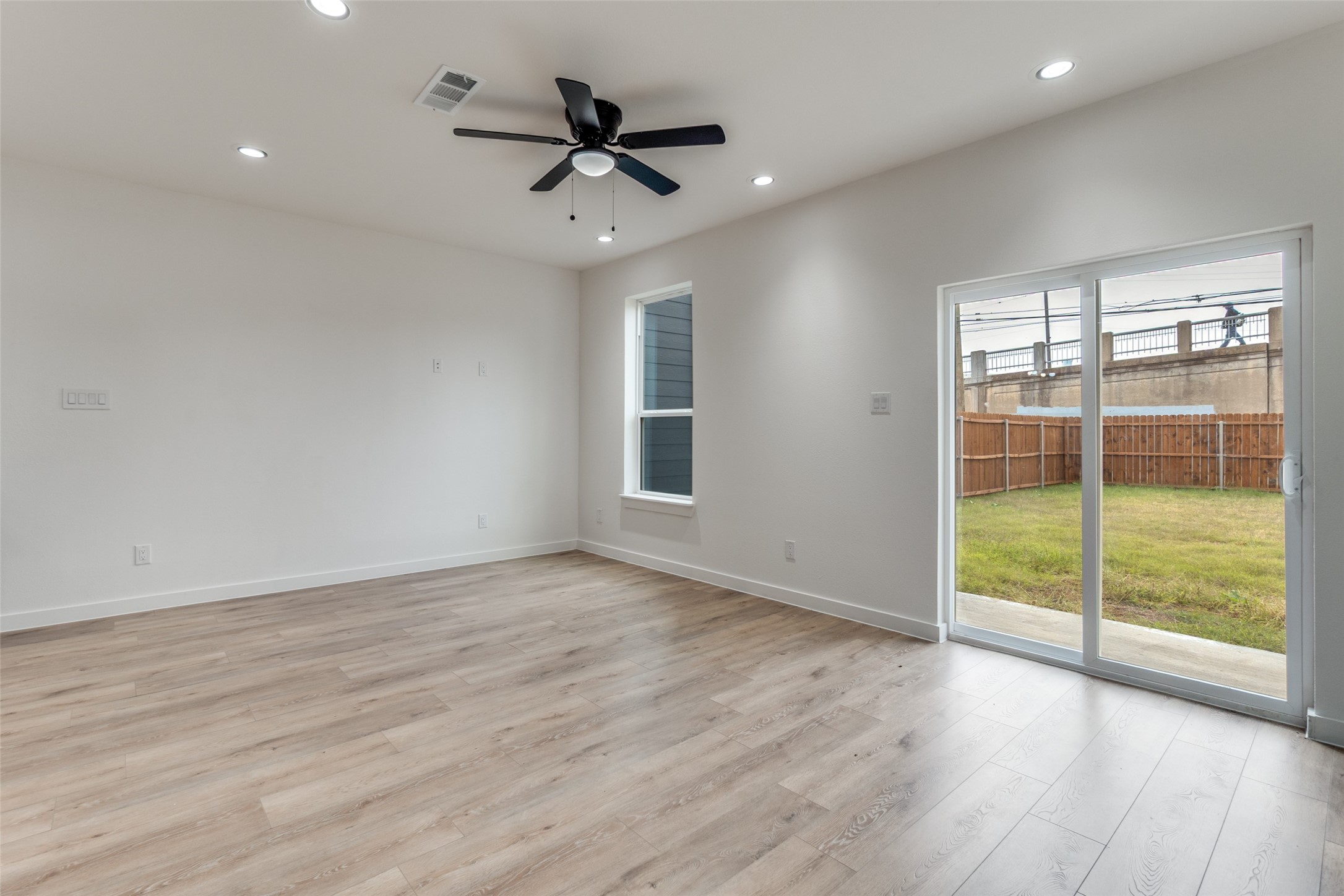 2418 Merlin Street Dallas TX 75215