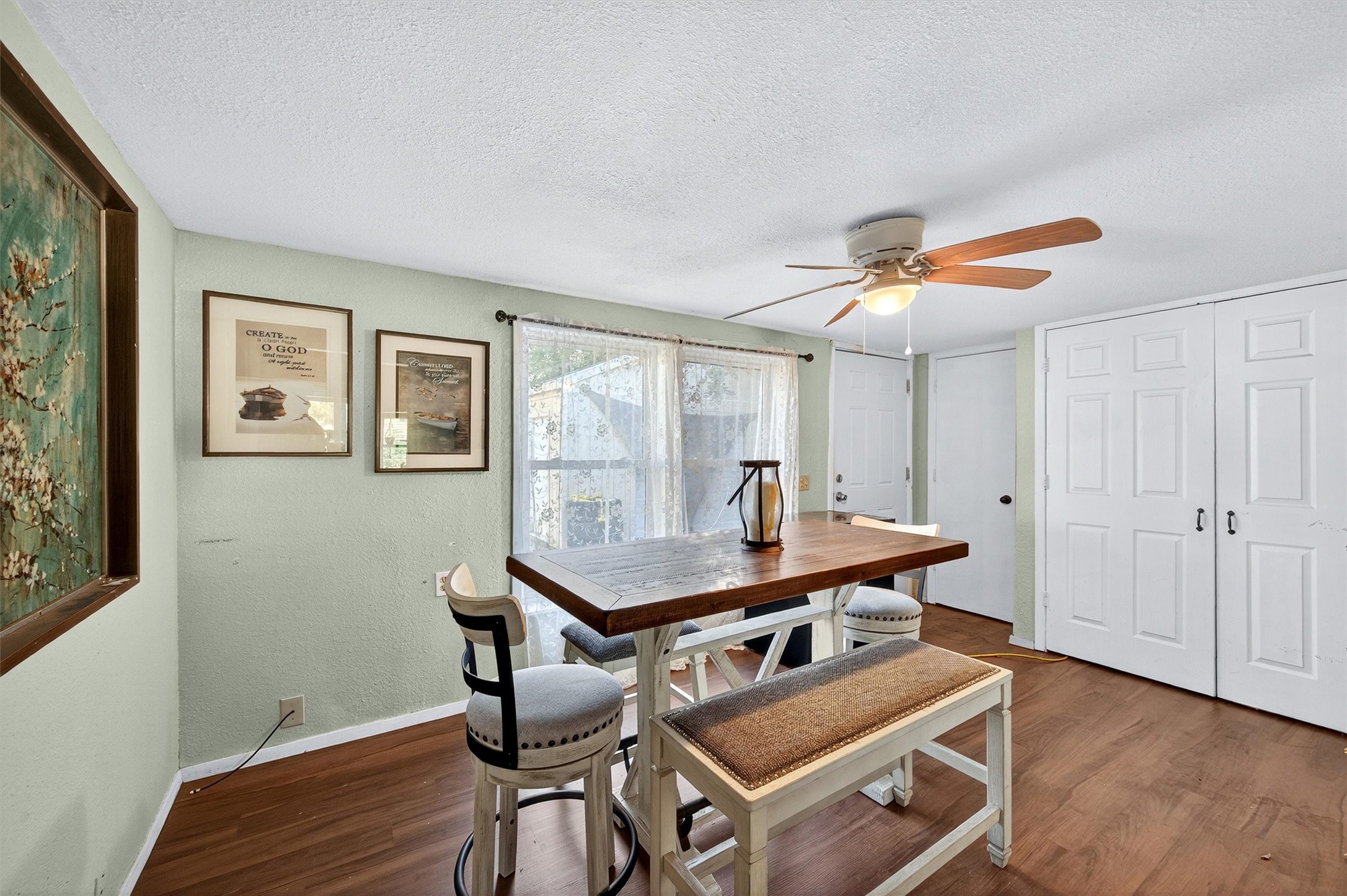 2321 N Shannon Street Sherman TX 75092