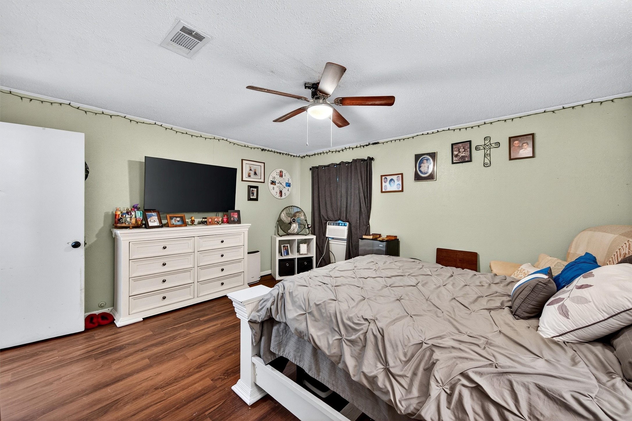 2321 N Shannon Street Sherman TX 75092