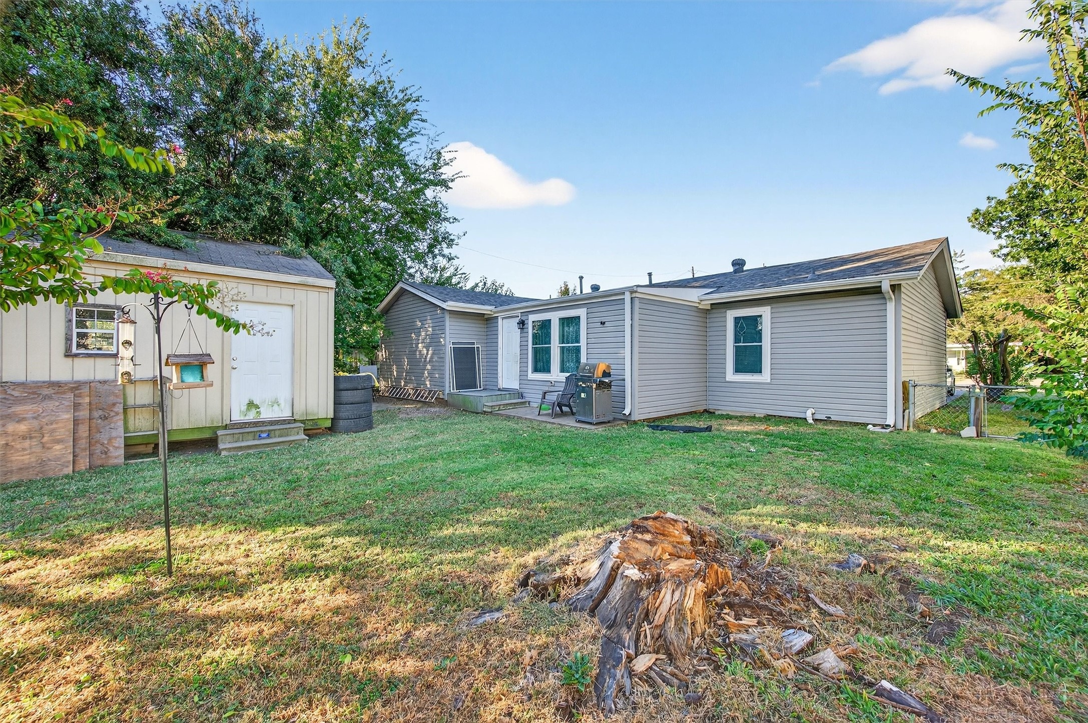 2321 N Shannon Street Sherman TX 75092