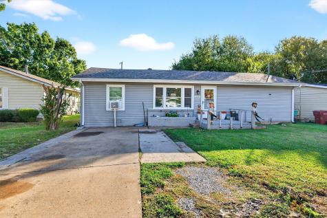 2321 N Shannon Street Sherman TX 75092