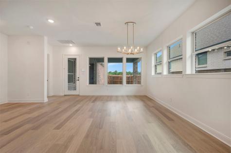 2085 Emerald Grove Drive Arlington TX 76005