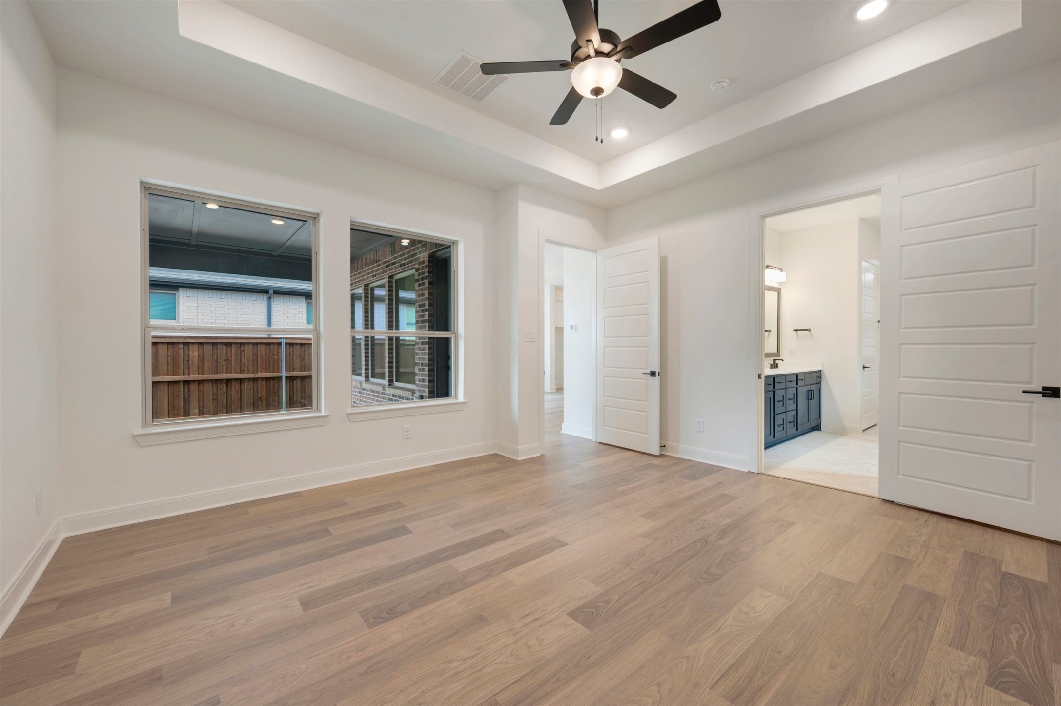 2085 Emerald Grove Drive Arlington TX 76005