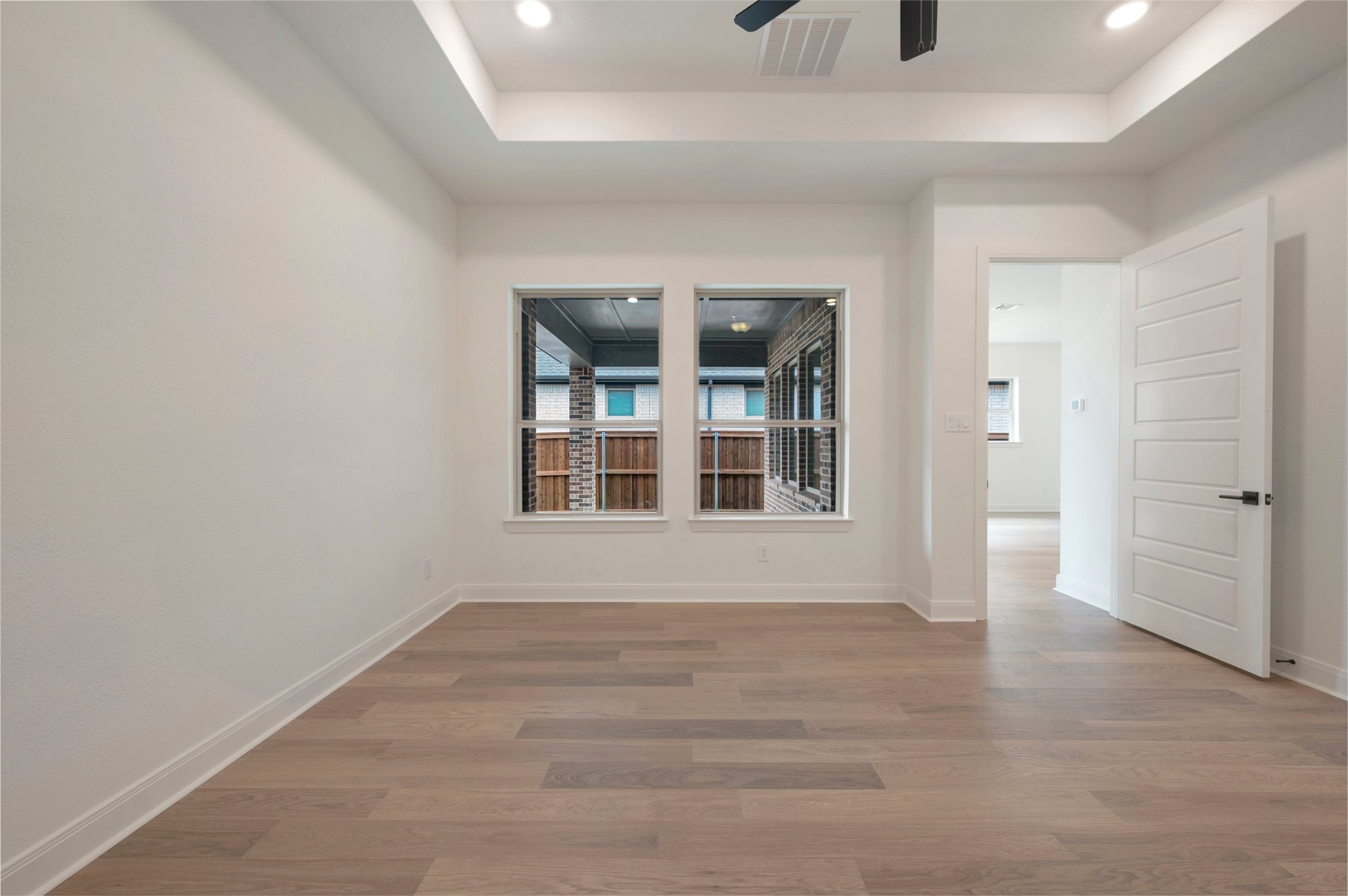 2085 Emerald Grove Drive Arlington TX 76005