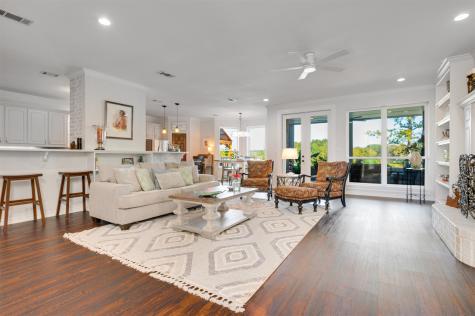 2001 Rose Pointe Athens TX 75752