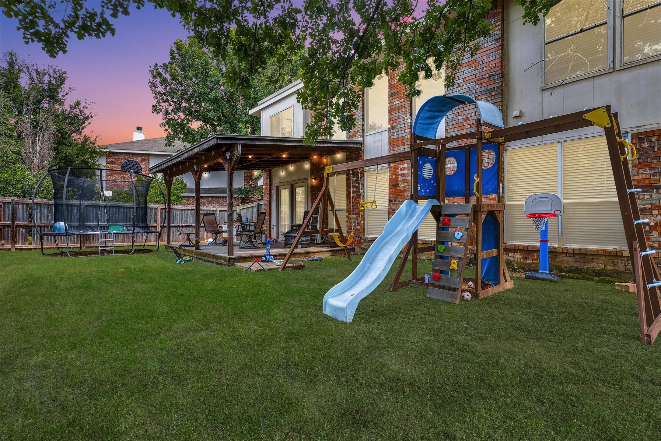 2109 Hemingway Drive Denton TX 76210
