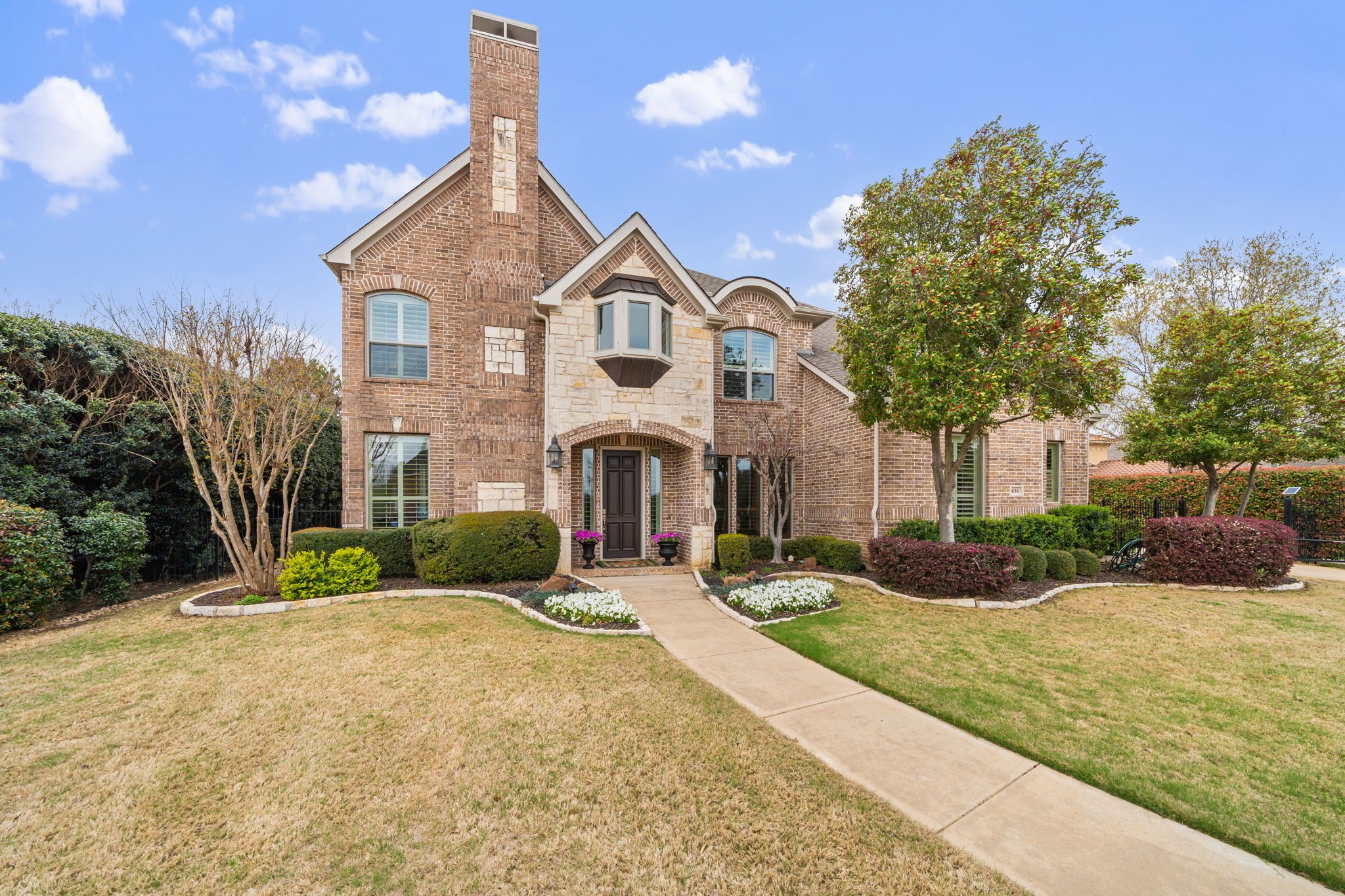 616 Honeysuckle Hollow Southlake TX 76092