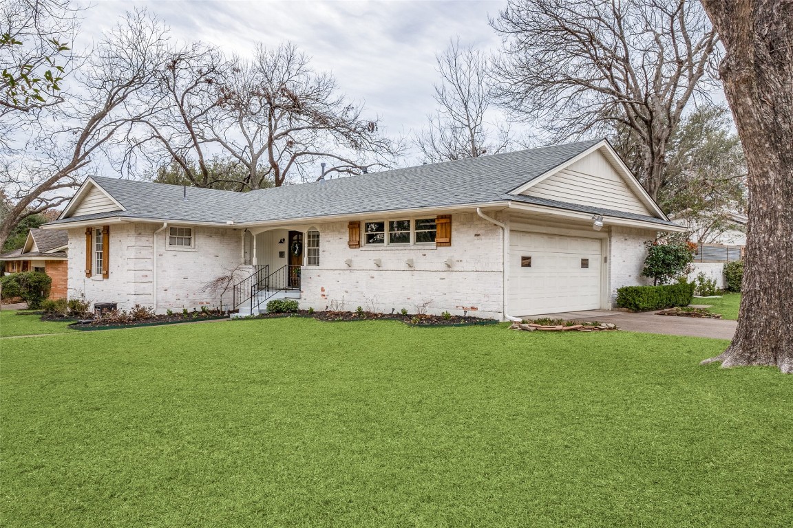 10541 Lake Gardens Drive Dallas TX 75218