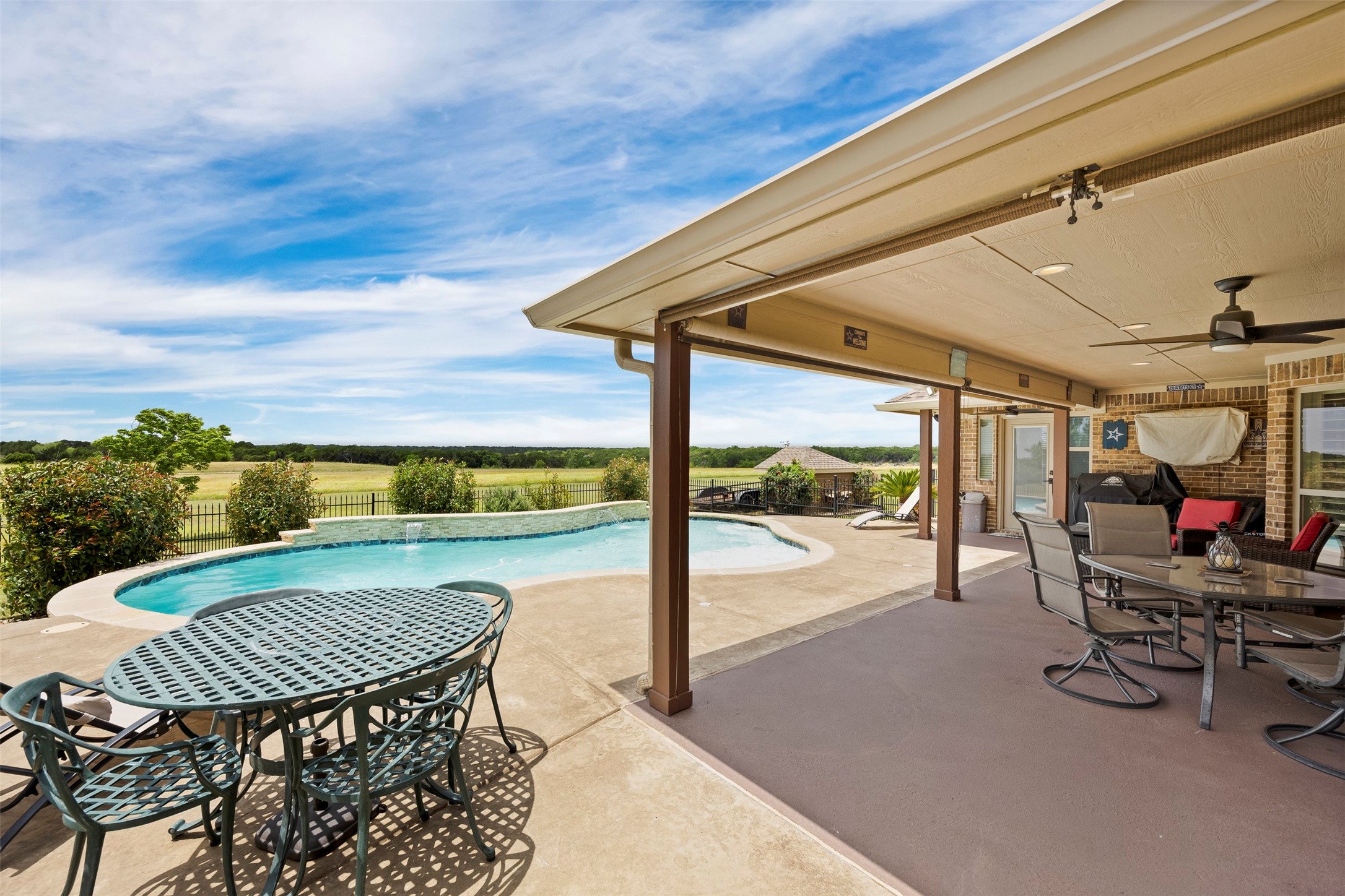 7520 Muirfield Drive Cleburne TX 76033