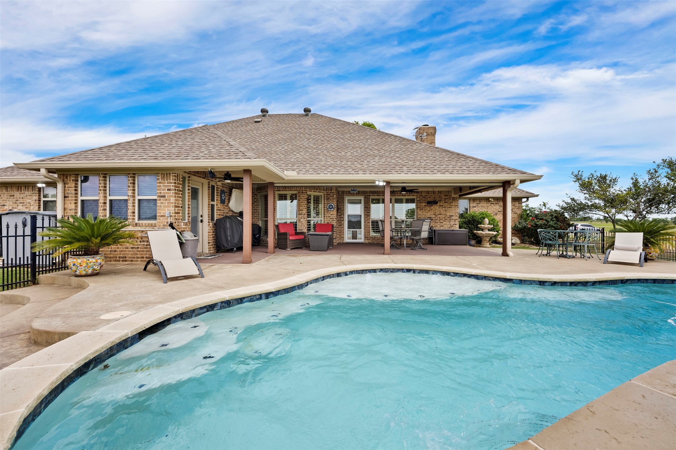 7520 Muirfield Drive Cleburne TX 76033
