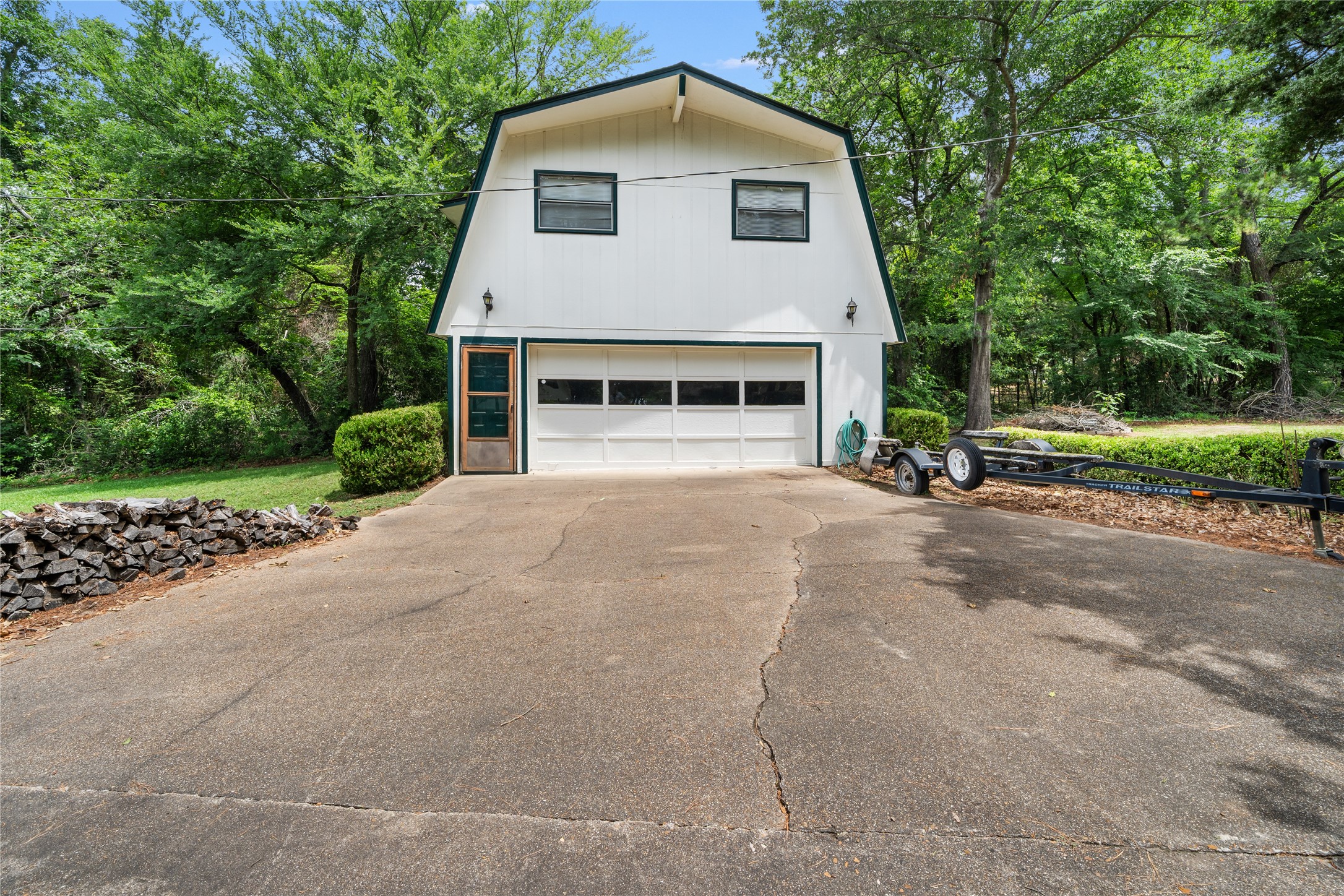 227 County Road 2268 Mineola TX 75773