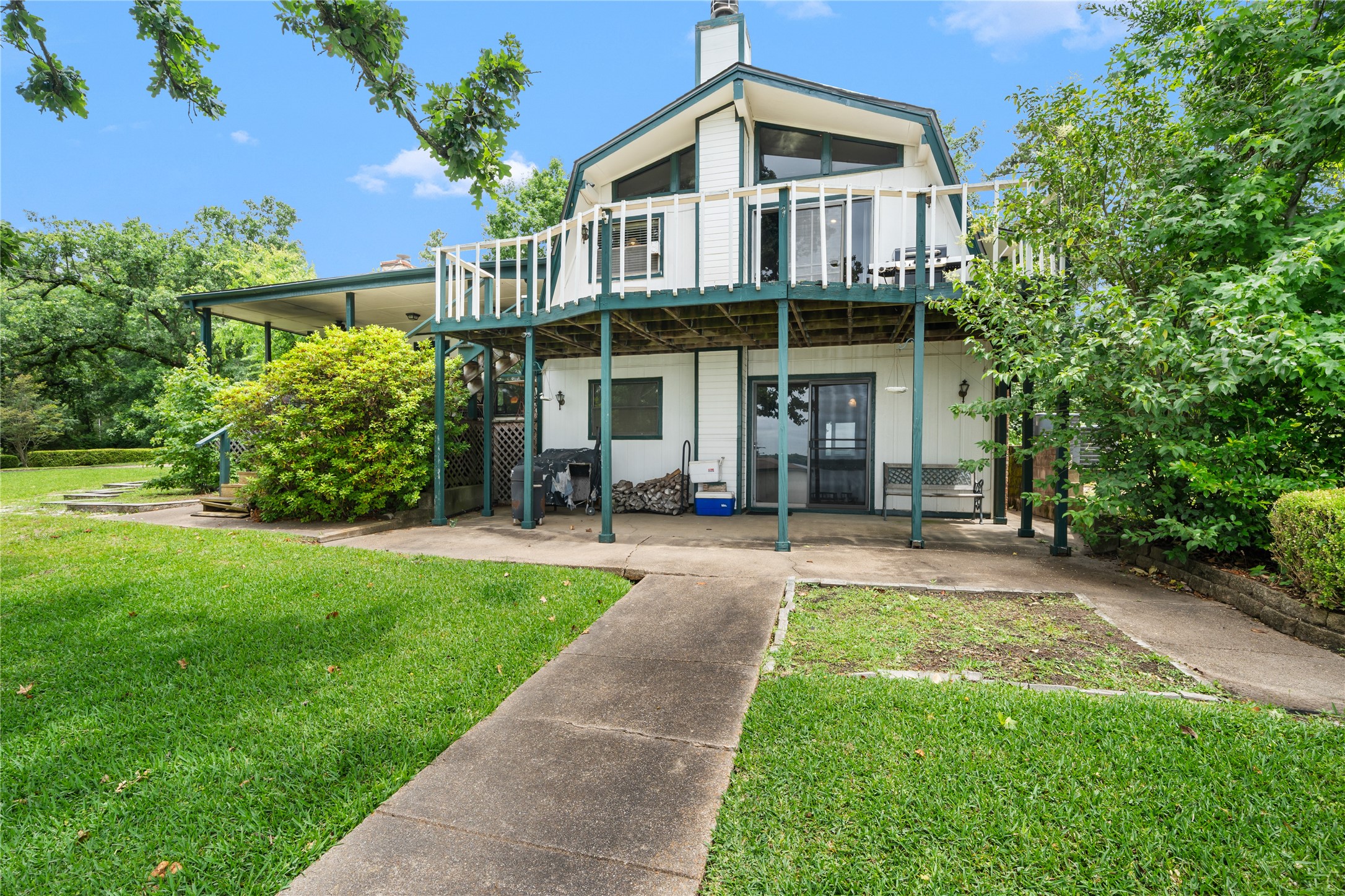227 County Road 2268 Mineola TX 75773