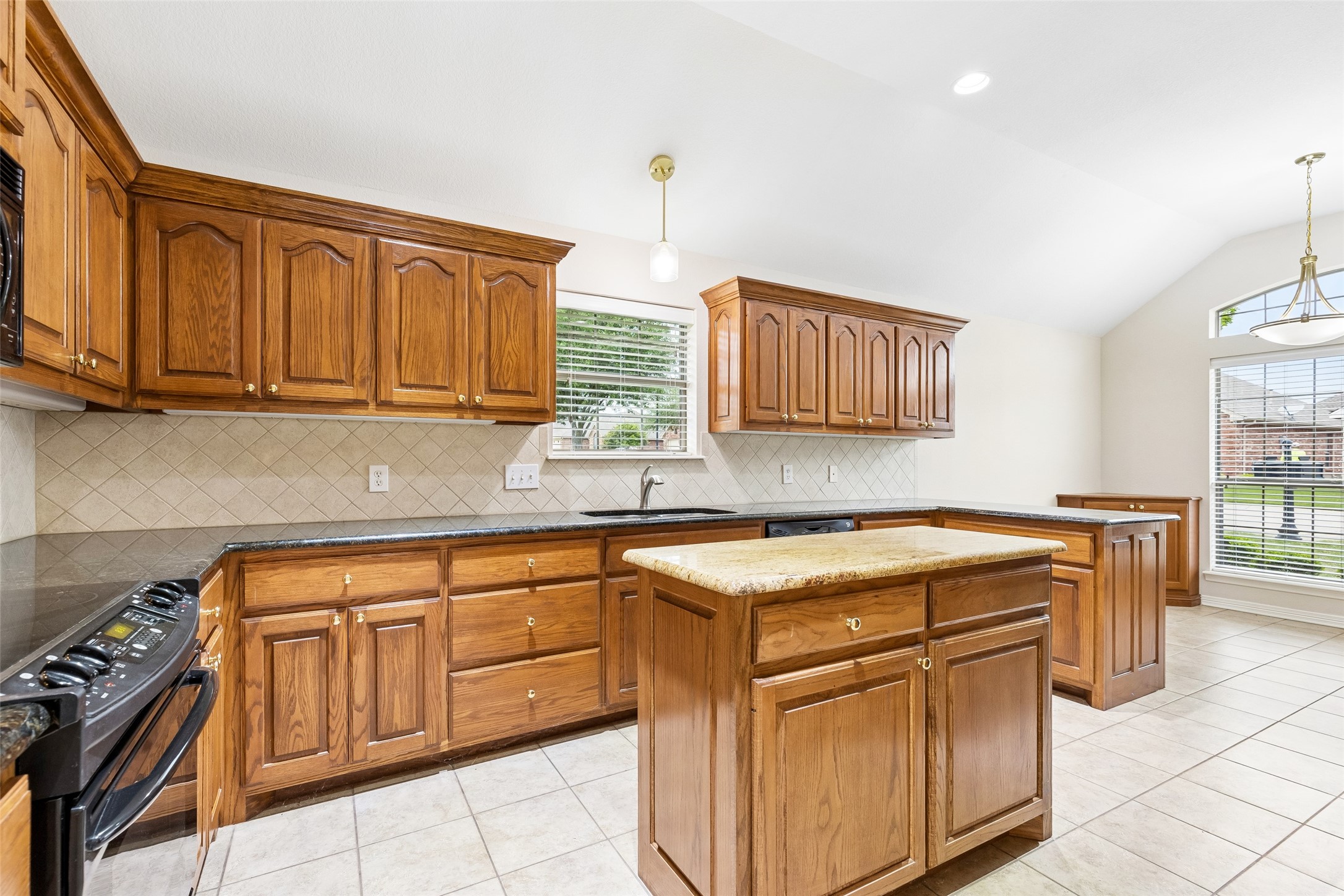110 Crestway Drive Cedar Hill TX 75104