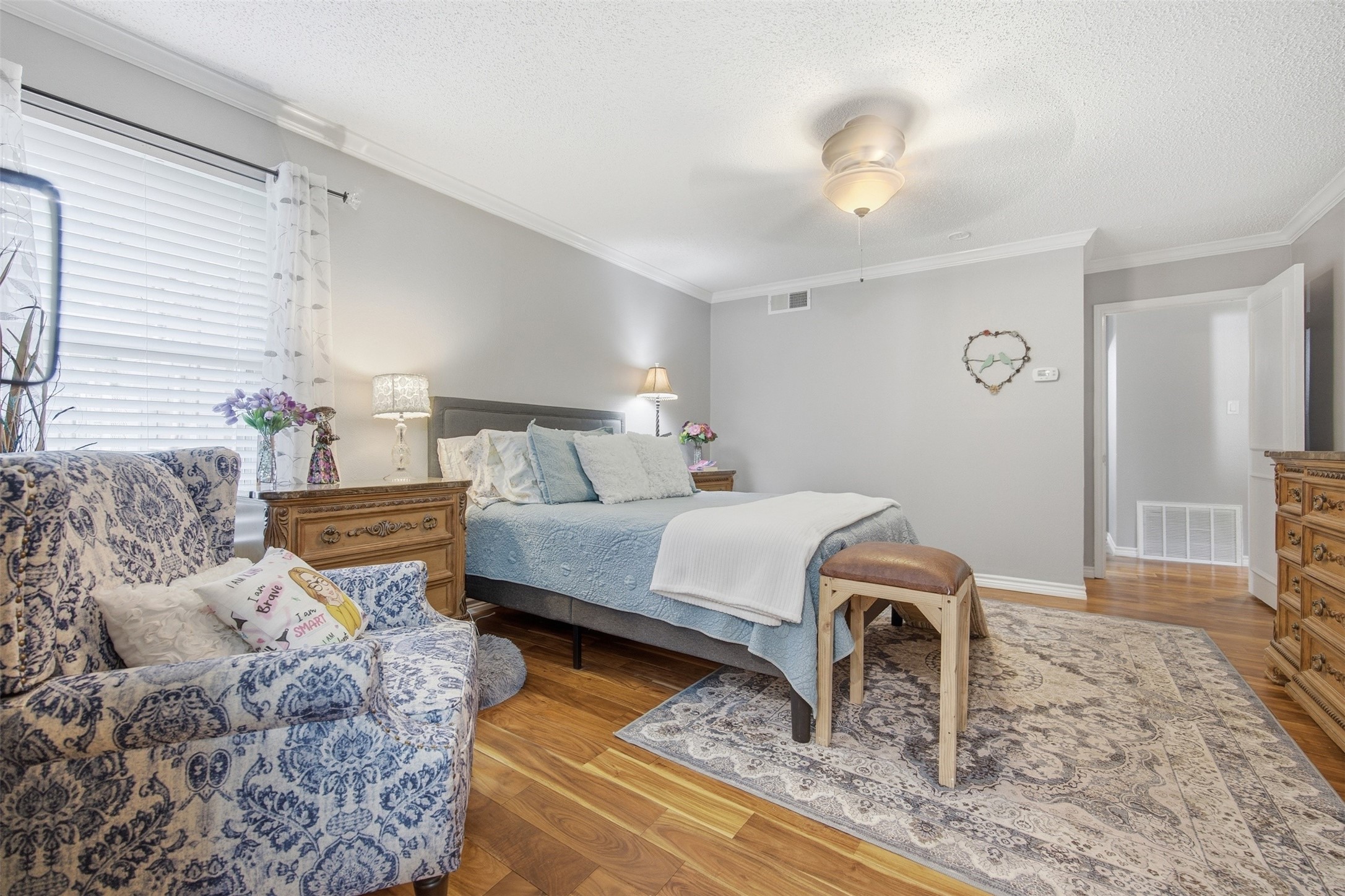1609 Comanche Trail Garland TX 75043