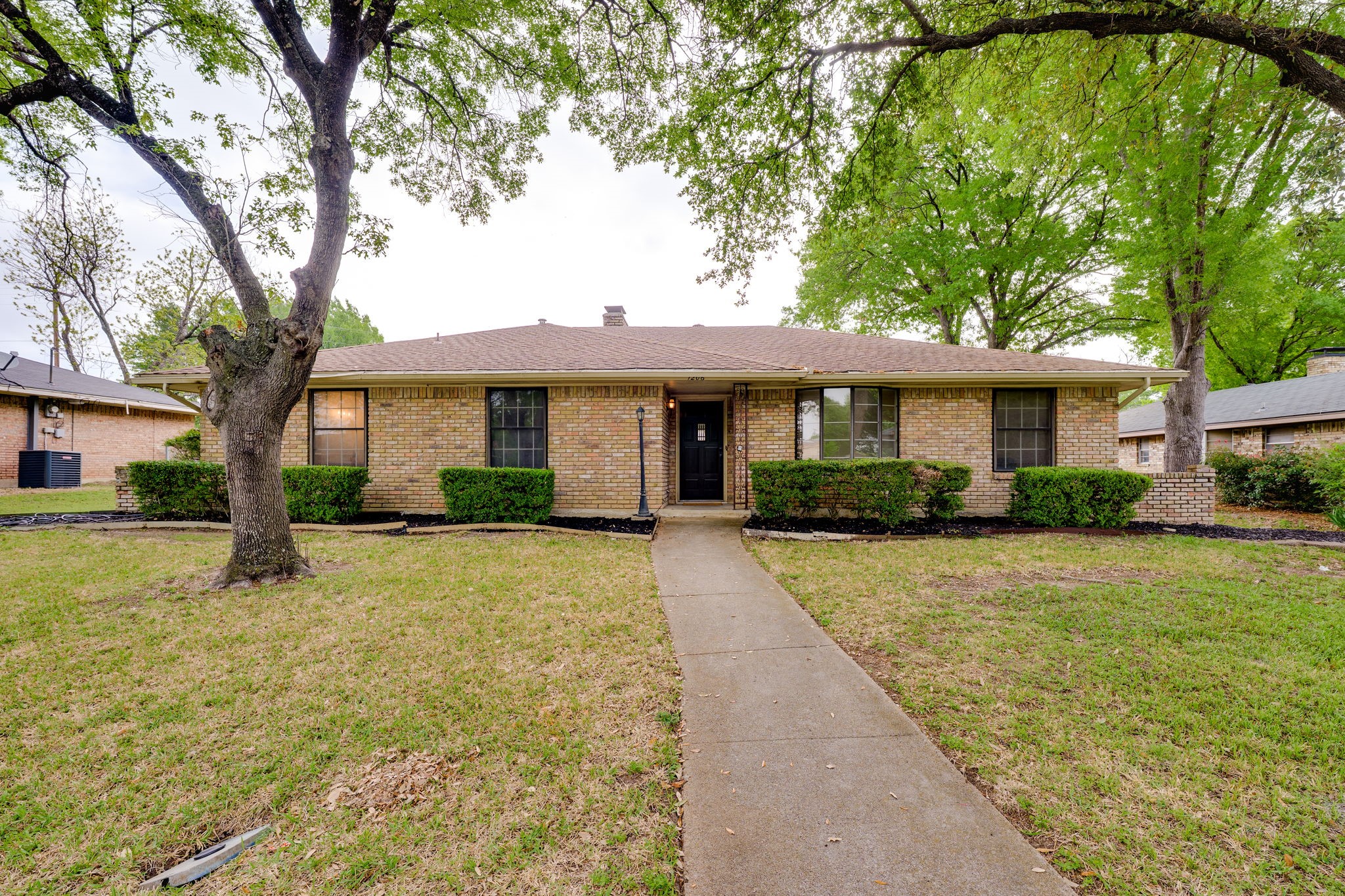 1206 Joanna Avenue Desoto TX 75115