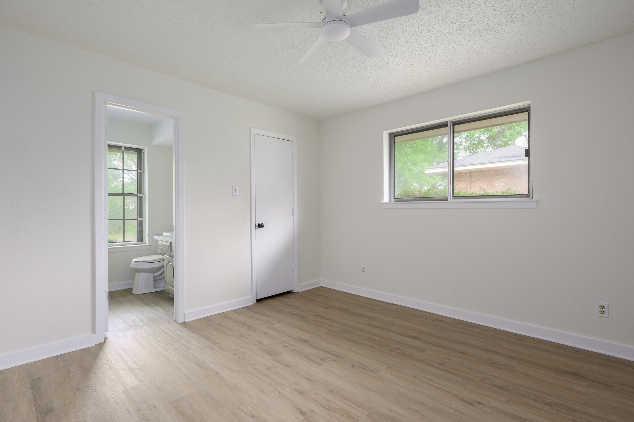 1206 Joanna Avenue Desoto TX 75115