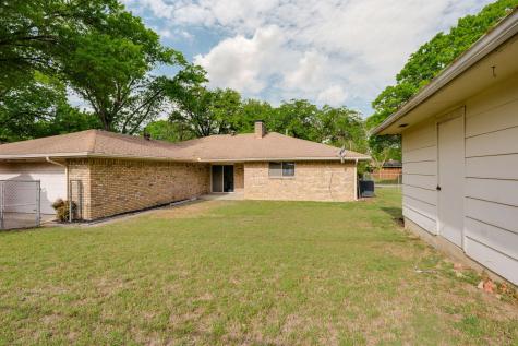 1206 Joanna Avenue Desoto TX 75115