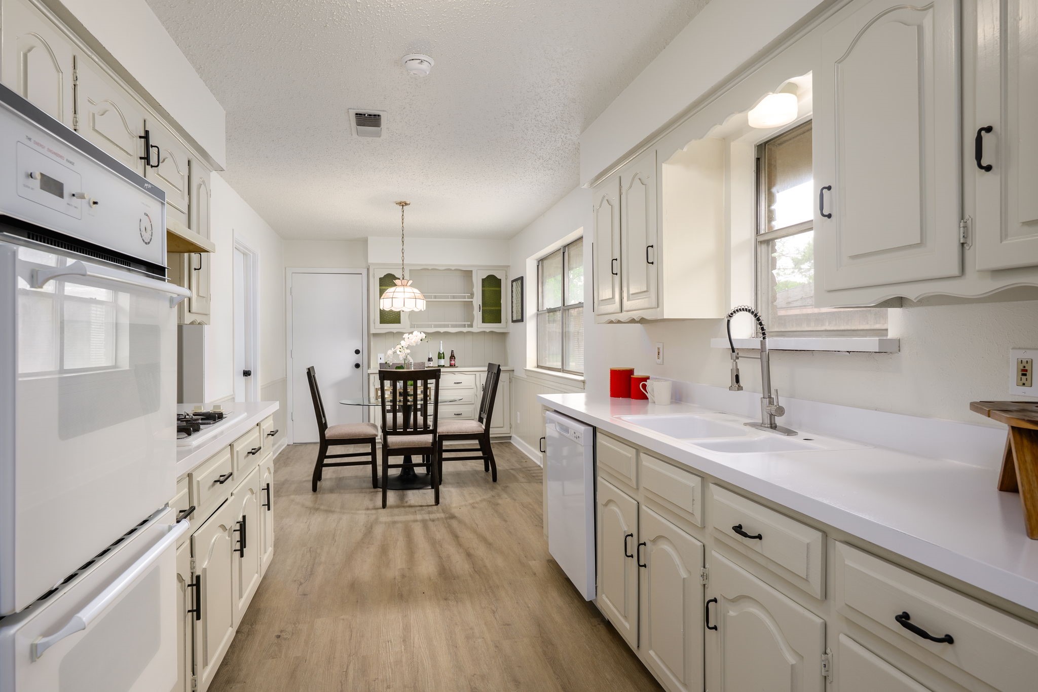 1206 Joanna Avenue Desoto TX 75115