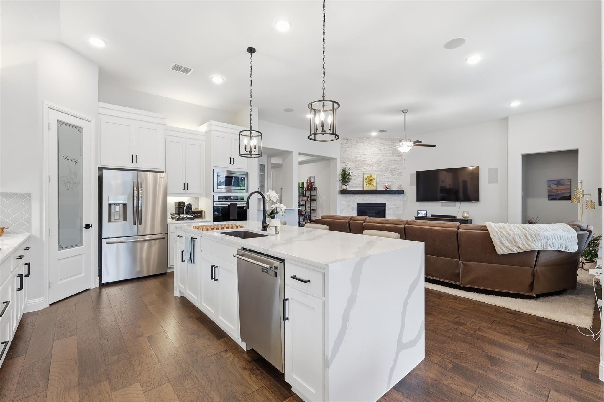 7221 Redwood Road Argyle TX 76226